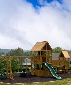 Goat Bridge Lookout With Wooden Roof
