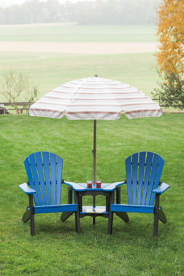 Standard or Deluxe Settee